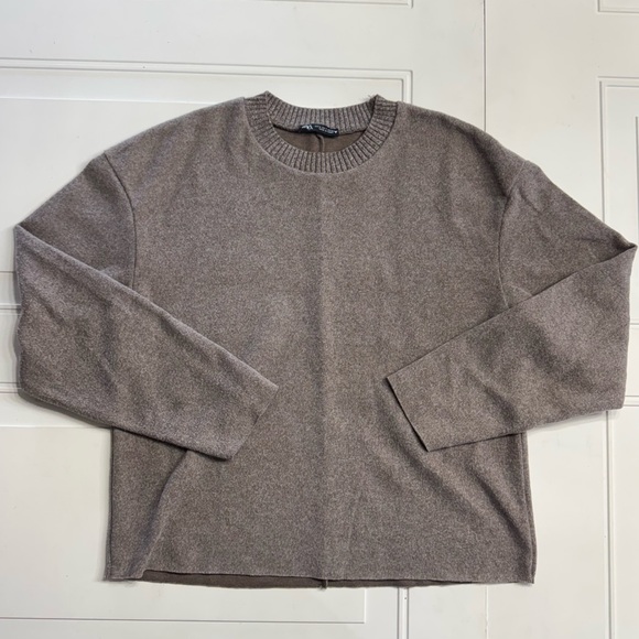 Zara Sweaters - Zara Raw Hem Raw Sleeve Brown Soft Sweater Size Small S